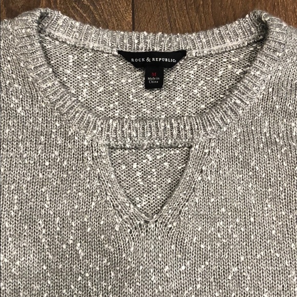 Rock and Republic Gray Ribbon Sweater Size M - Picture 5 of 6